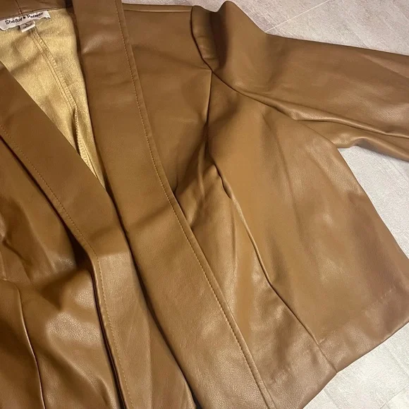 Faux Tan Leather cropped Jacket/blazer- size L - Picture 6 of 11